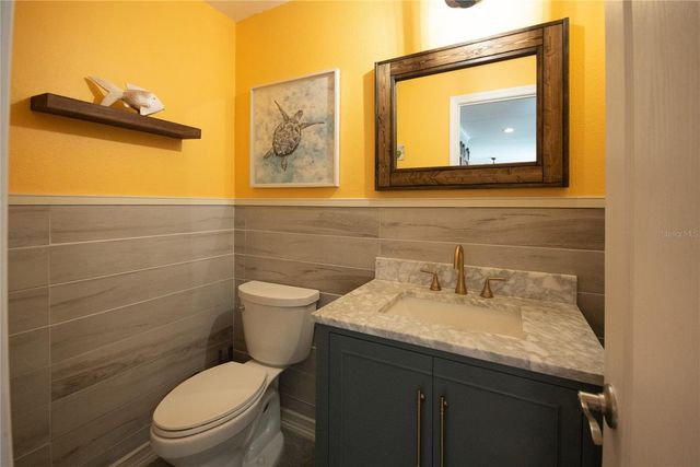 4925 PRIMROSE PATH, Sarasota, FL 34242