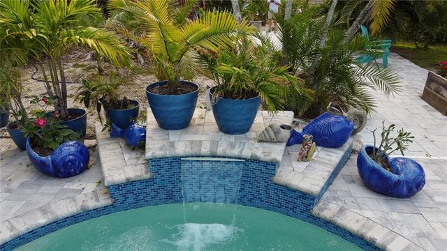 4925 PRIMROSE PATH, Sarasota, FL 34242