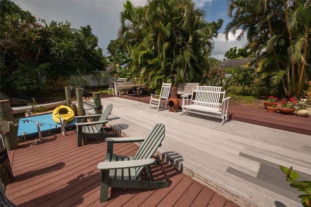 4925 PRIMROSE PATH, Sarasota, FL 34242