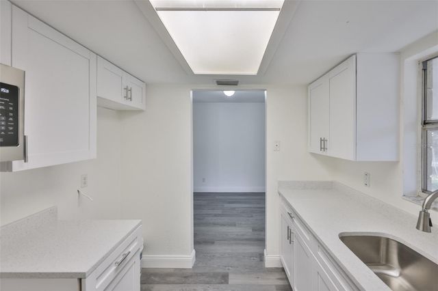 11507 VALENCIA DRIVE A, Seffner, FL 33584