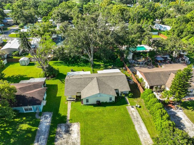 11507 VALENCIA DRIVE A, Seffner, FL 33584