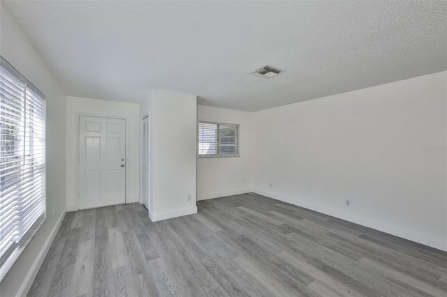 11507 VALENCIA DRIVE A, Seffner, FL 33584