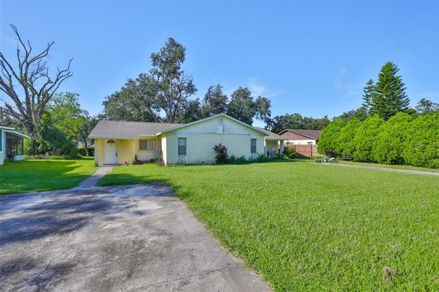 11507 VALENCIA DRIVE A, Seffner, FL 33584