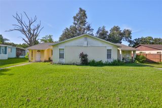 11507 VALENCIA DRIVE A, Seffner, FL 33584