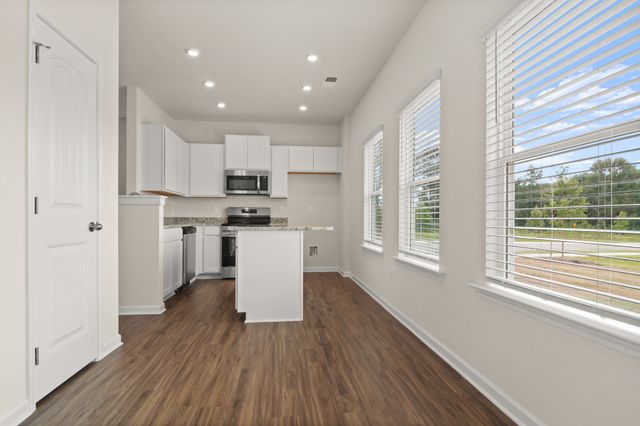 998 Andasia Way, Clarksville, TN 37042