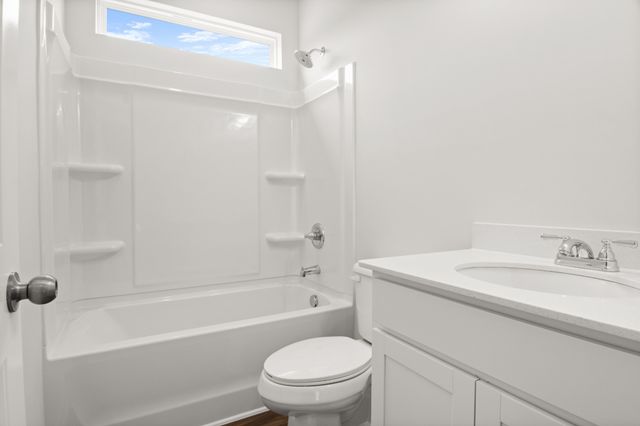 998 Andasia Way, Clarksville, TN 37042