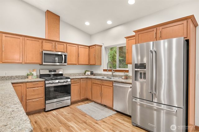 40 Morning Glory Drive, Bellingham, WA 98229