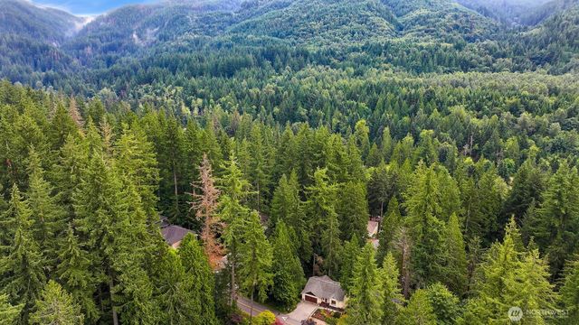 40 Morning Glory Drive, Bellingham, WA 98229