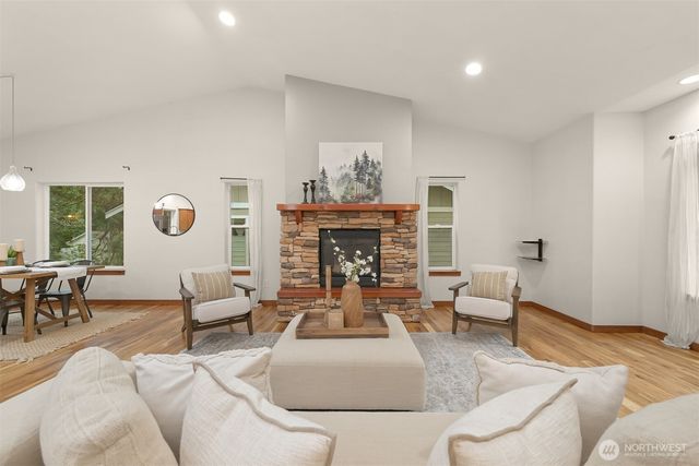 40 Morning Glory Drive, Bellingham, WA 98229