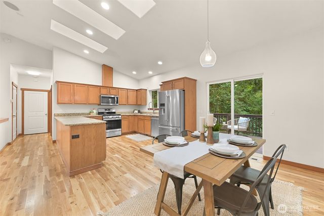 40 Morning Glory Drive, Bellingham, WA 98229
