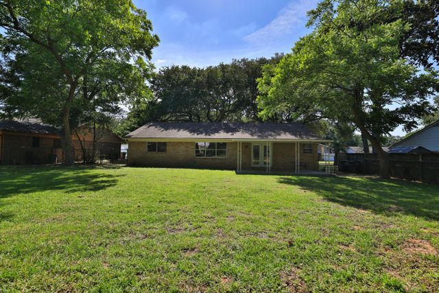 31114 Antonia Lane, Tomball, TX 77375