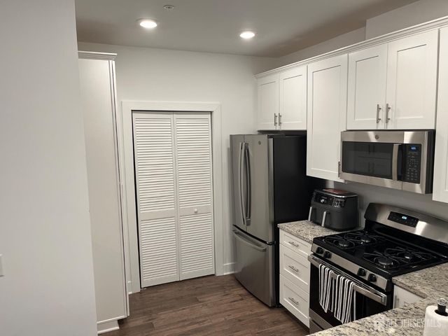 826 Stiller Lane, Monroe, NJ 08831