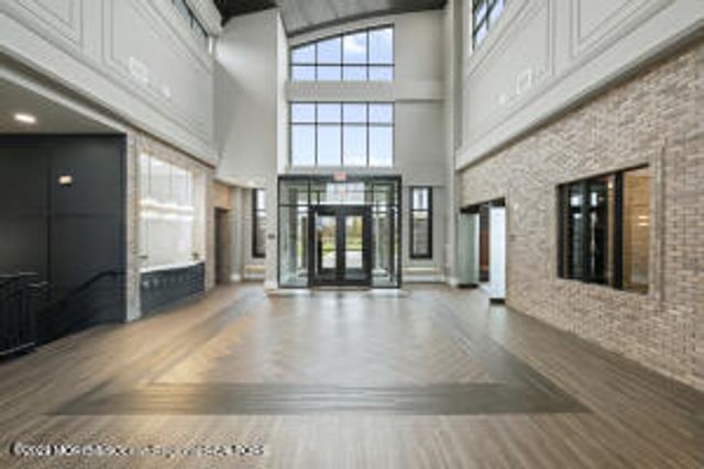 96 Fillmore Drive, Monroe, NJ 08831