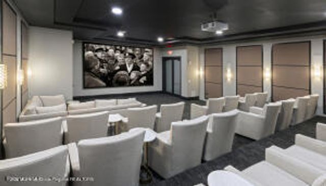 96 Fillmore Drive, Monroe, NJ 08831