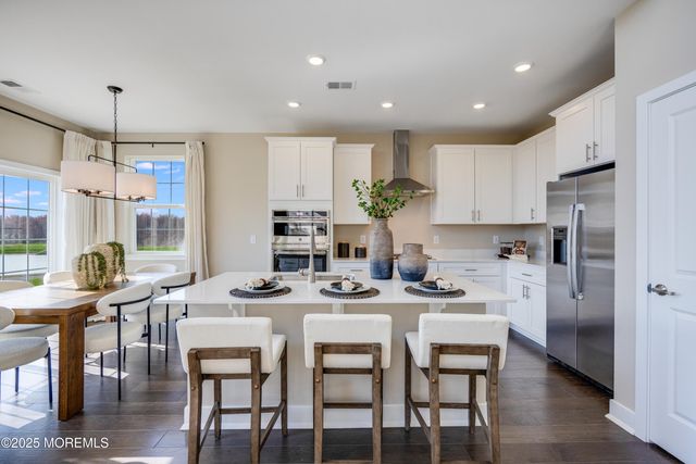 96 Fillmore Drive, Monroe, NJ 08831