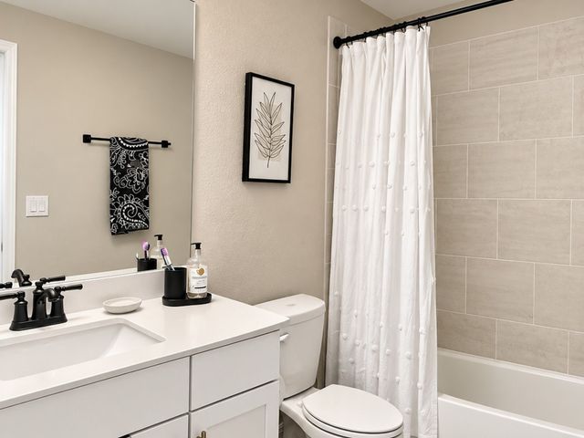 4839 Simcoe Street, Dallas, TX 75228