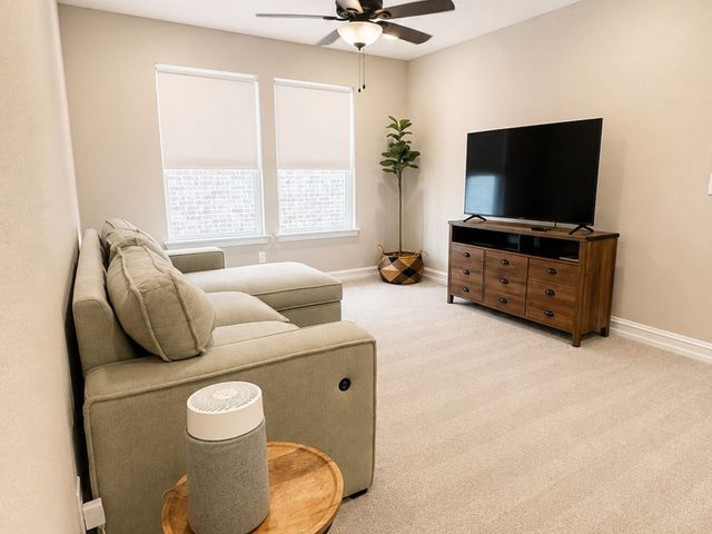4839 Simcoe Street, Dallas, TX 75228