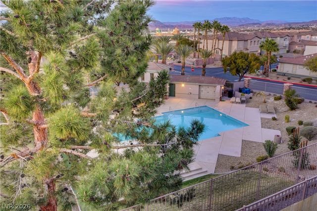 708 Respectful Ridge Court, Henderson, NV 89012