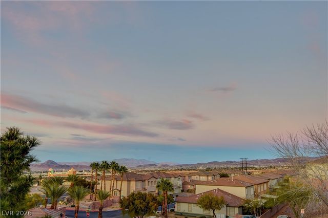 708 Respectful Ridge Court, Henderson, NV 89012