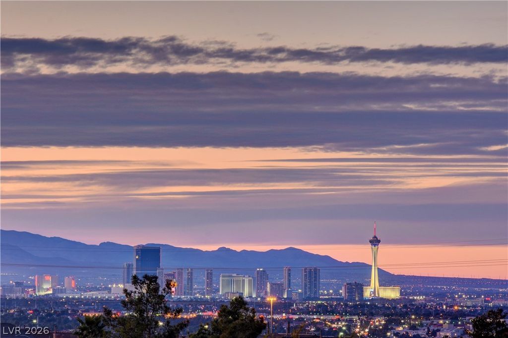 708 Respectful Ridge Court, Henderson, NV 89012