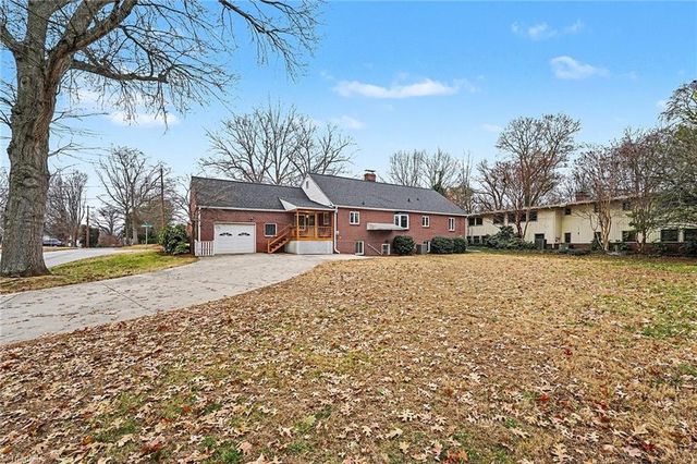 3300 Anderson Drive, Winston-salem, NC 27127