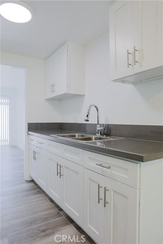 2709 S Baker Street B, Santa Ana, CA 92707