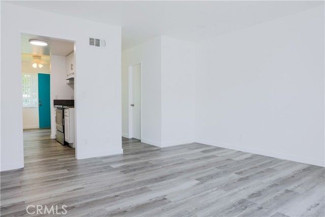 2709 S Baker Street B, Santa Ana, CA 92707