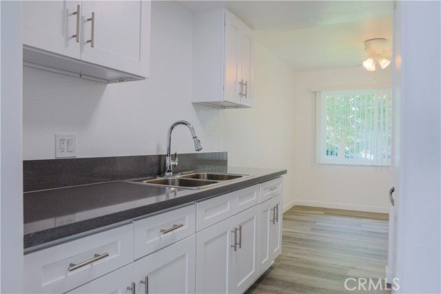 2709 S Baker Street B, Santa Ana, CA 92707