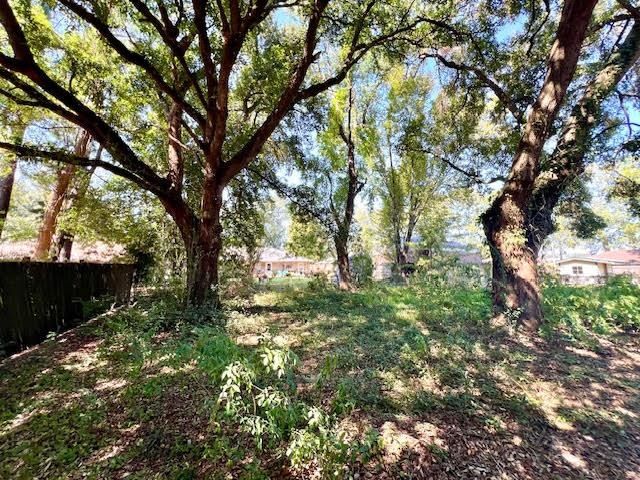 2245 Vickers Dr, Baton Rouge, LA 70815