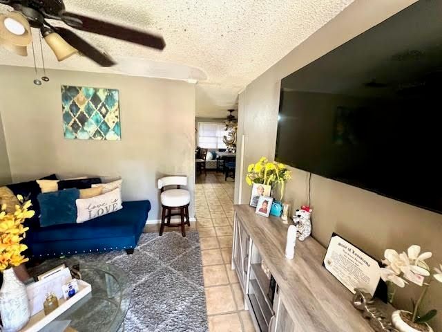 2245 Vickers Dr, Baton Rouge, LA 70815