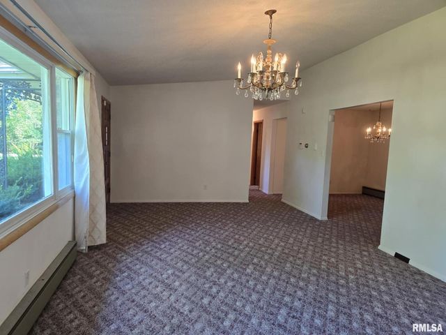 502 S Mayor Caliper Drive, Carterville, IL 62918