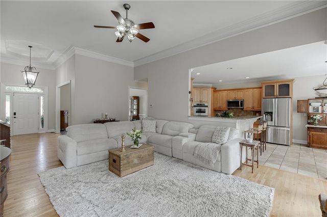 765 River Chase, Hoschton, GA 30548