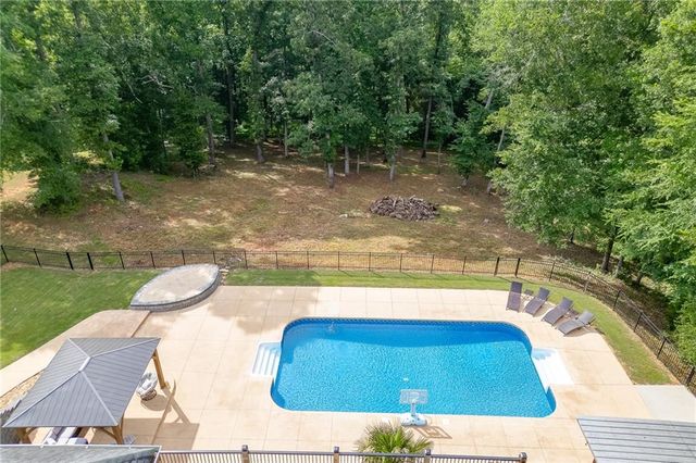 765 River Chase, Hoschton, GA 30548