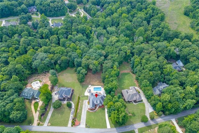 765 River Chase, Hoschton, GA 30548