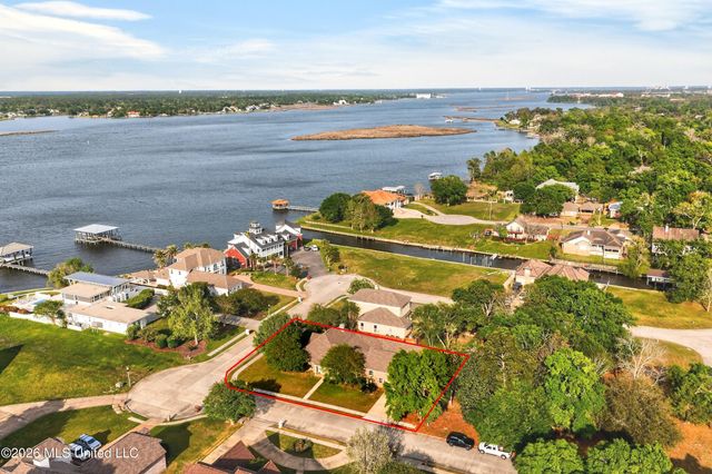 480 Jordan Drive, Biloxi, MS 39531