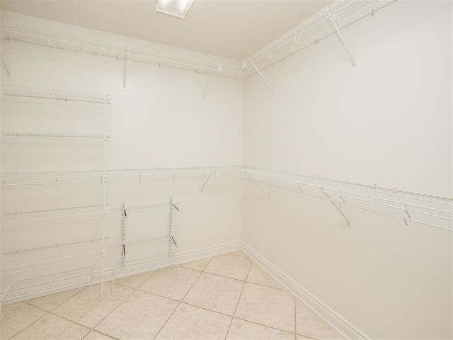 7721 S 5th St, Mattawan, MI 49071