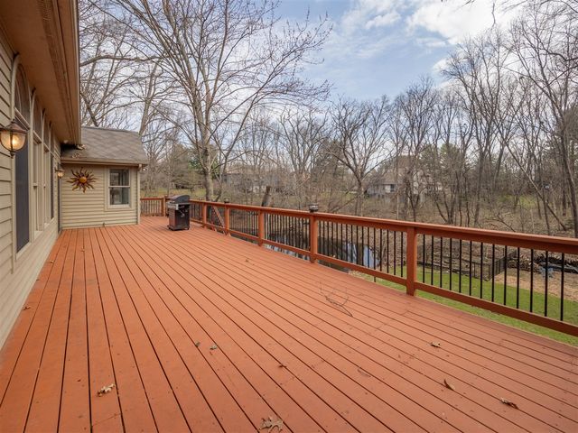 7721 S 5th St, Mattawan, MI 49071