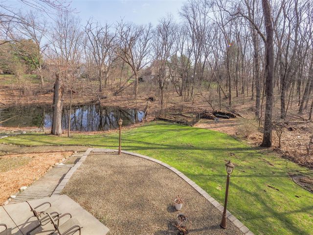 7721 S 5th St, Mattawan, MI 49071