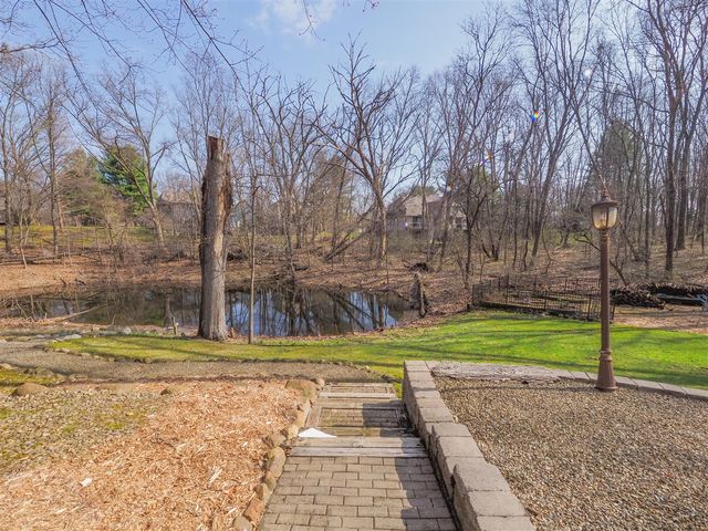 7721 S 5th St, Mattawan, MI 49071