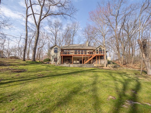 7721 S 5th St, Mattawan, MI 49071