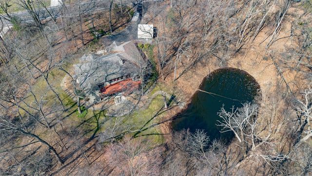 7721 S 5th St, Mattawan, MI 49071