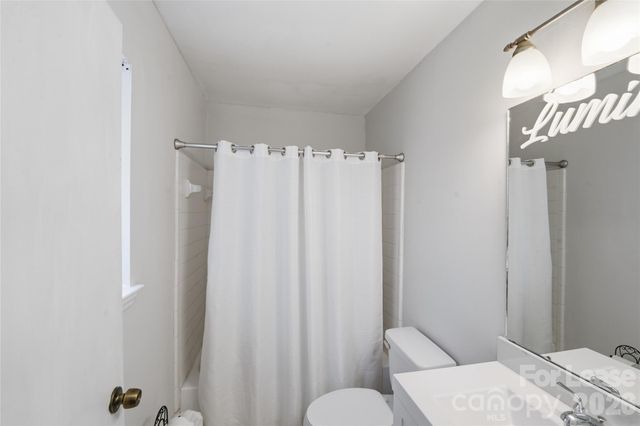 6530 Thamesmead Lane, Mint Hill, NC 28227