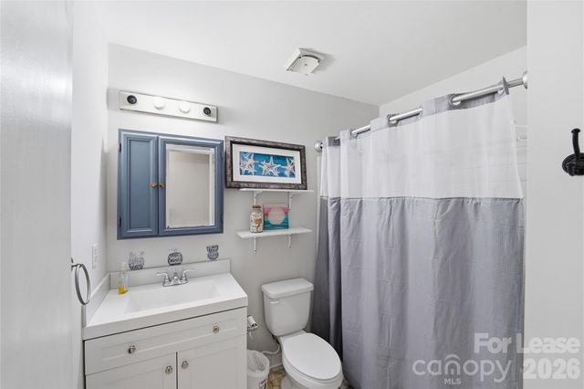 6530 Thamesmead Lane, Mint Hill, NC 28227