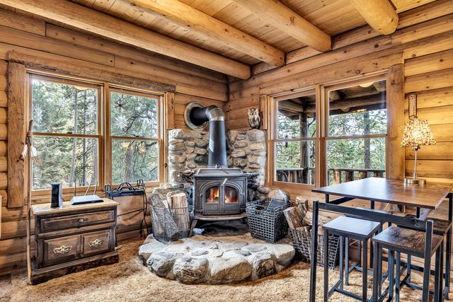 25121 Pine Cove Road, Idyllwild, CA 92549