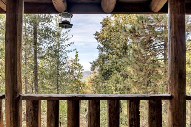 25121 Pine Cove Road, Idyllwild, CA 92549