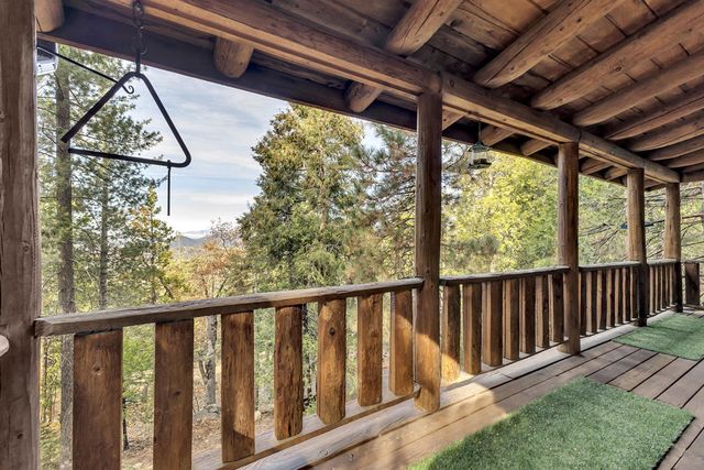 25121 Pine Cove Road, Idyllwild, CA 92549