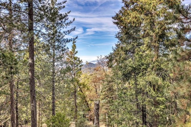 25121 Pine Cove Road, Idyllwild, CA 92549