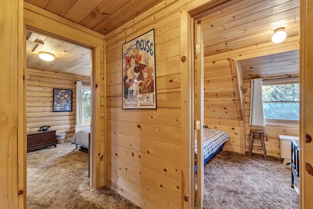 25121 Pine Cove Road, Idyllwild, CA 92549