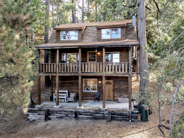 25121 Pine Cove Road, Idyllwild, CA 92549