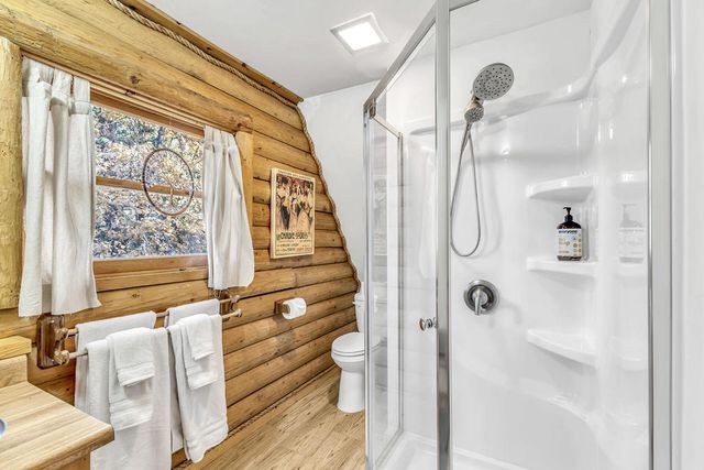 25121 Pine Cove Road, Idyllwild, CA 92549